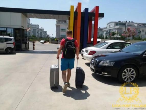 Close Airport,Mall Of Antalya Shopping Center,Tram Station Екстер'єр фото