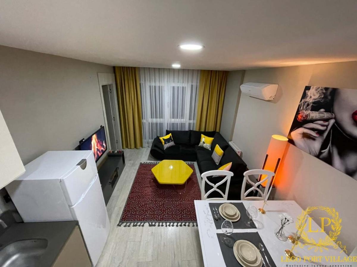Close Airport,Mall Of Antalya Shopping Center,Tram Station Екстер'єр фото